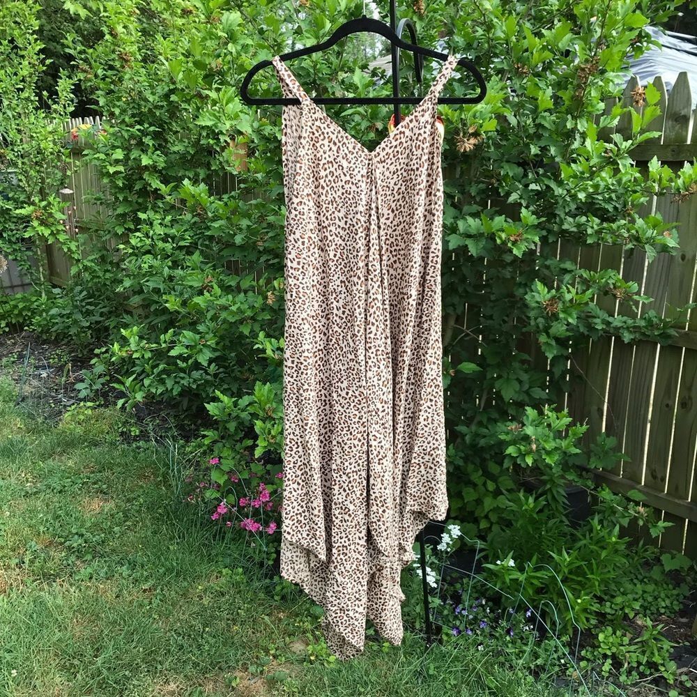 Leopard Print Jumpsuit - Picture 11 of 13